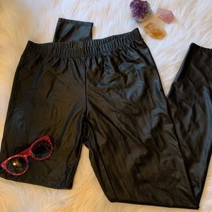 Black Midnight Hour Leggings